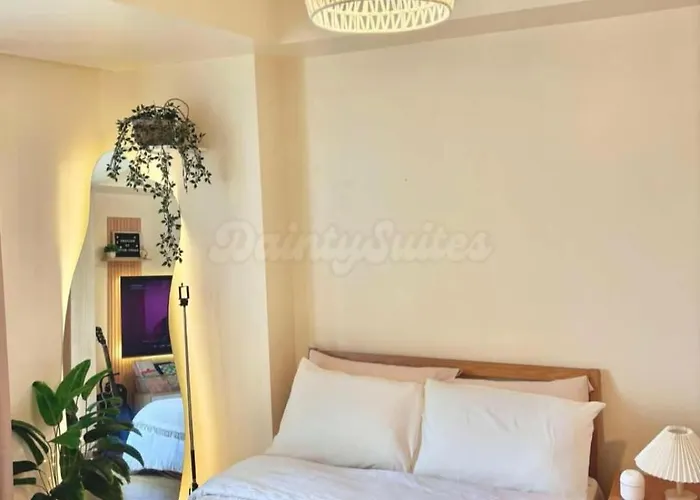 Azure Staycation By Kt Apartment *